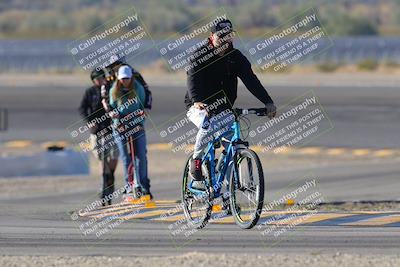 media/Dec-14-2023-Racers Edge (Thu) [[2b7ed58cb2]]/Track Walk/